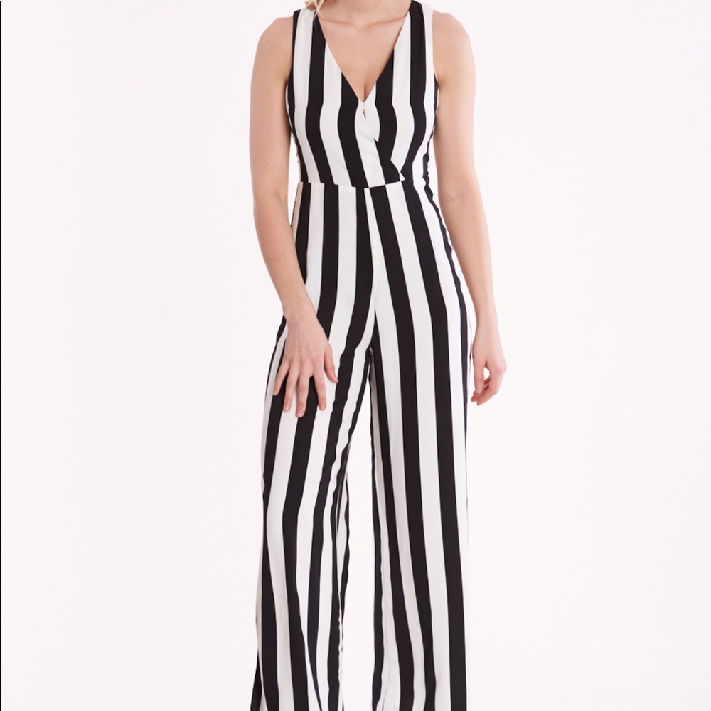 Shinestar Collection Sleeveless Jumpsuit